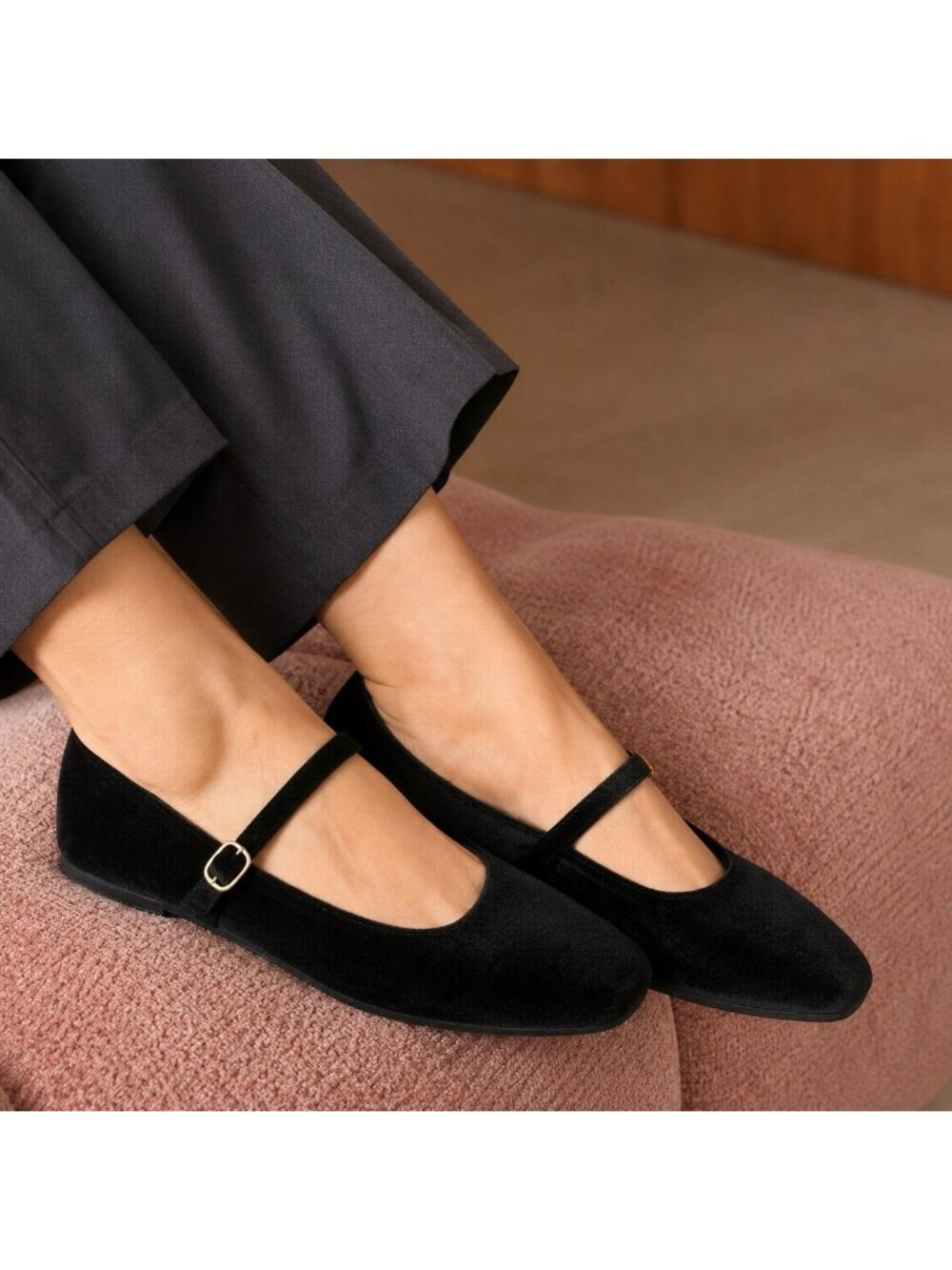 Gap Women's 10 Black Velvet Ballet Flats Slip On Shoes With Strap